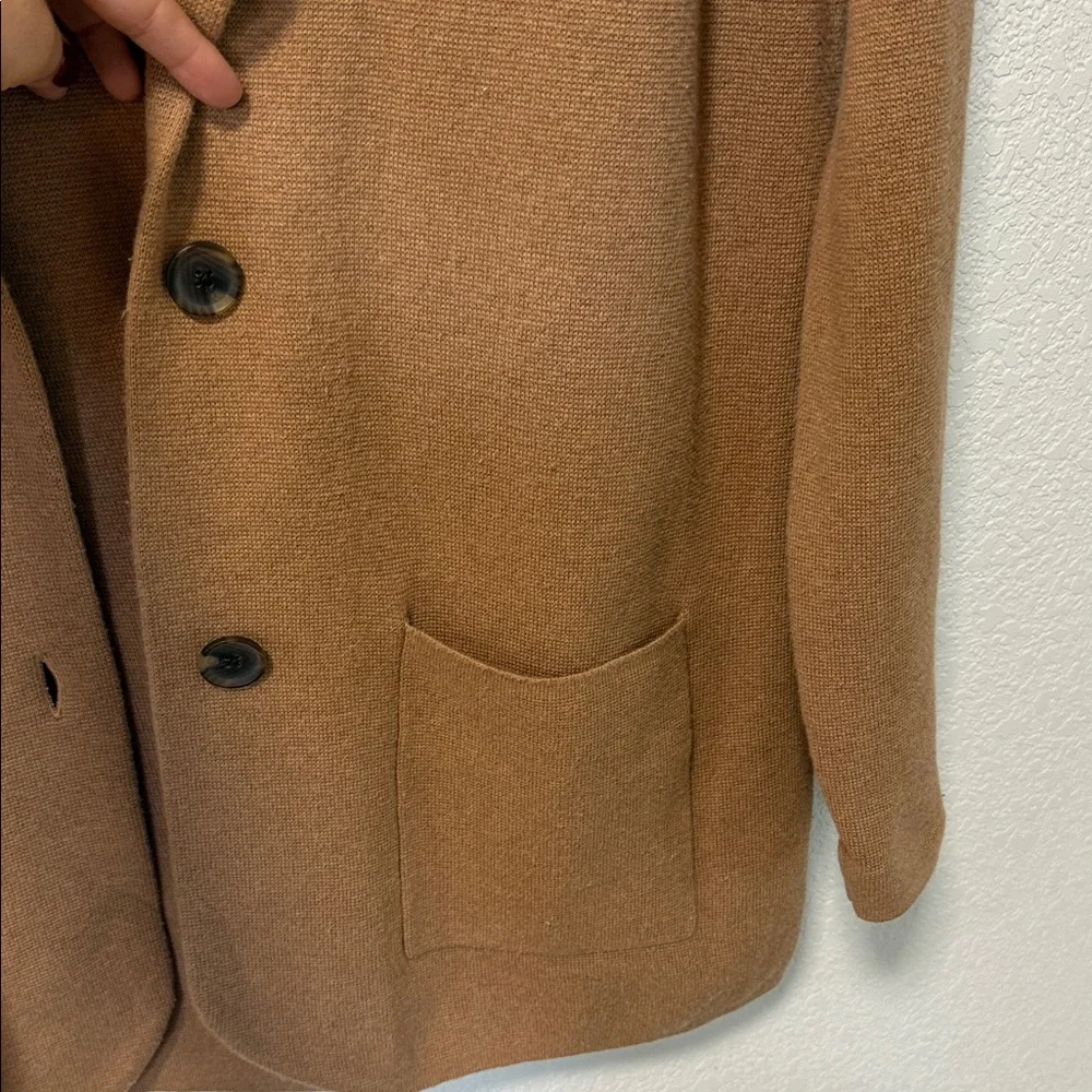 GAP Women's Camel Blazer - Picture 3 of 5